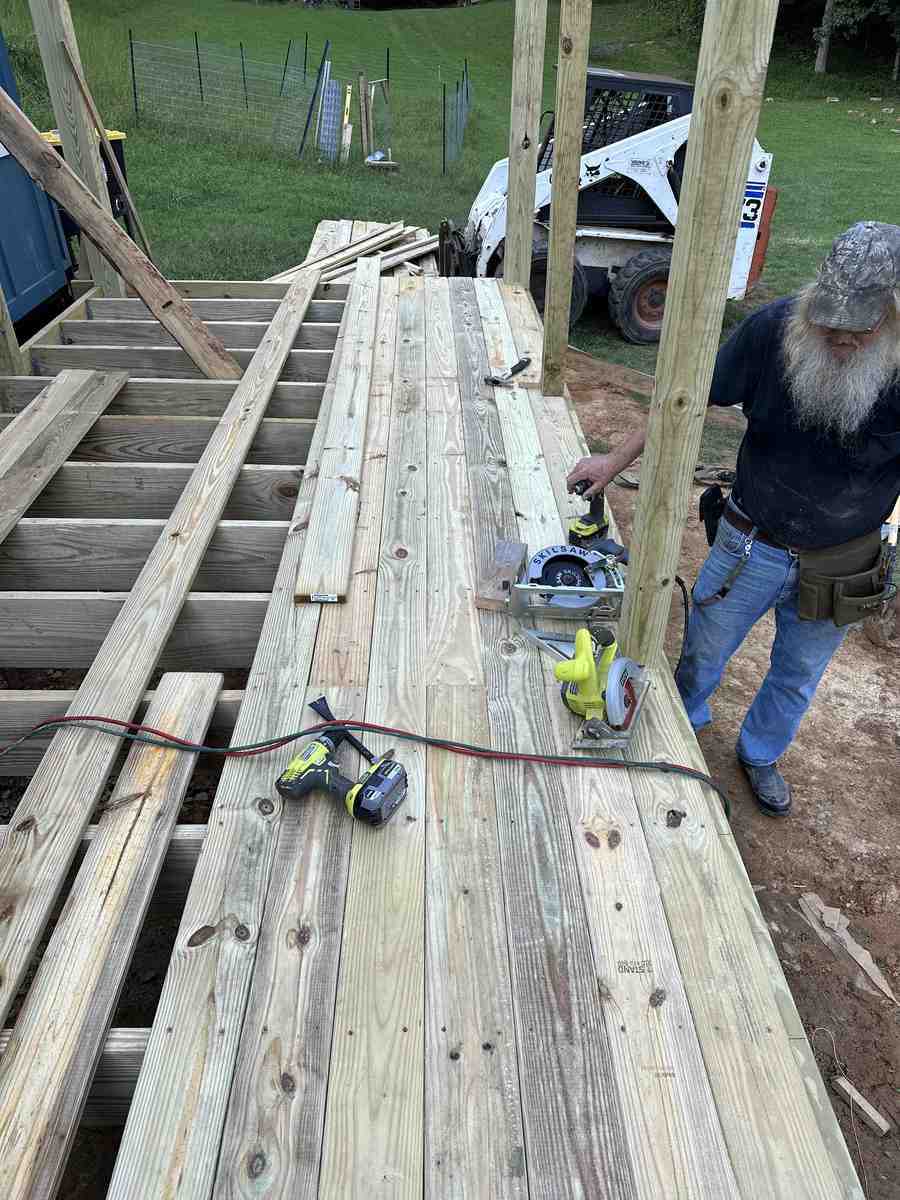 TINY HOME DECK - Image 13