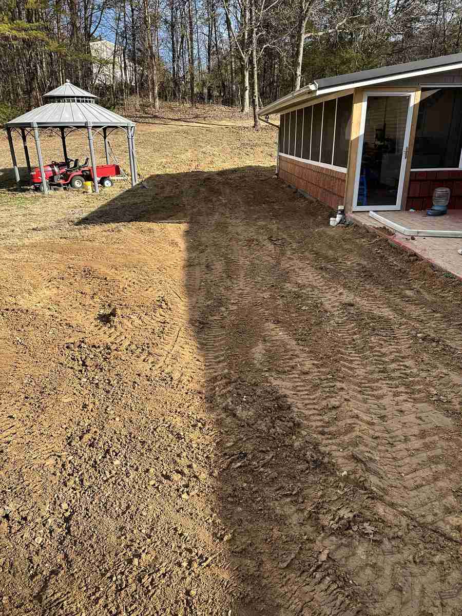 TINY HOME DECK - Image 30