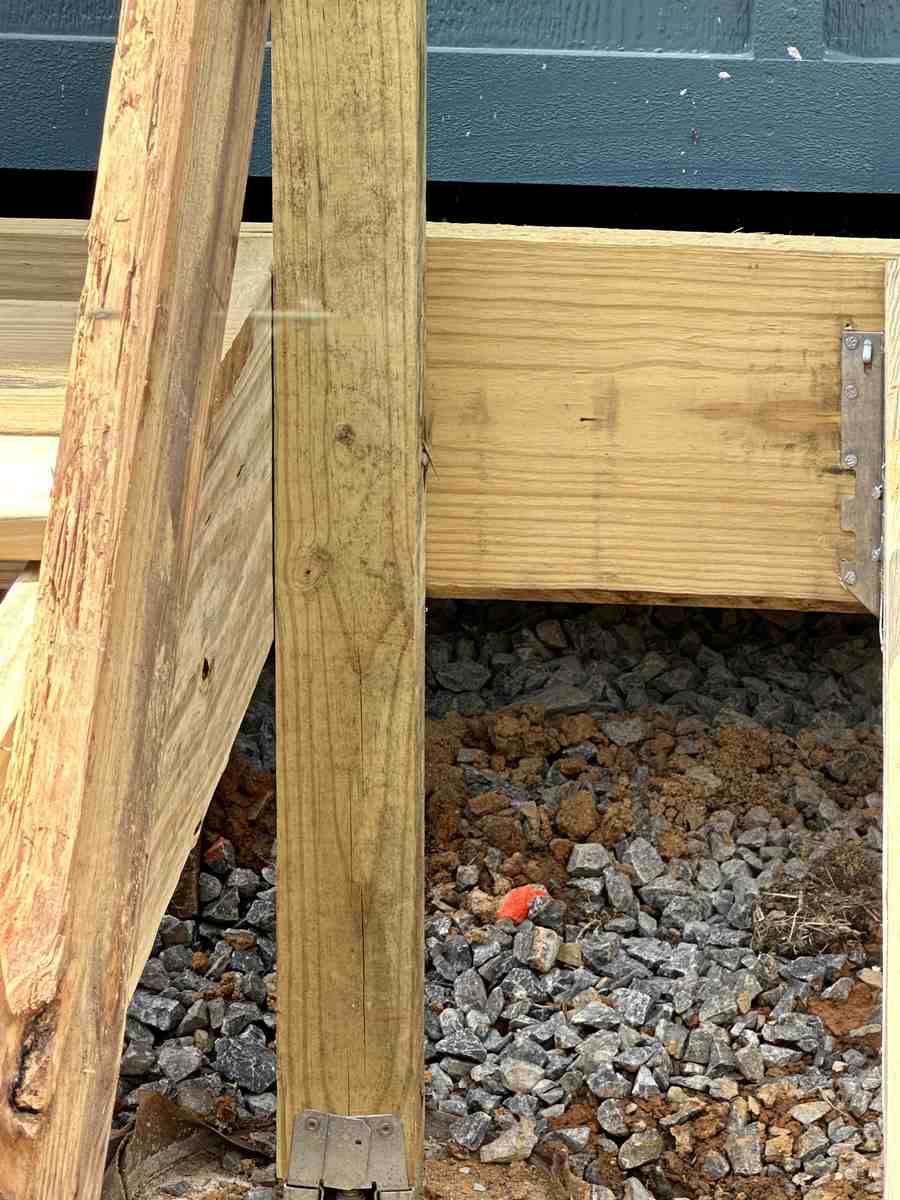 TINY HOME DECK - Image 63