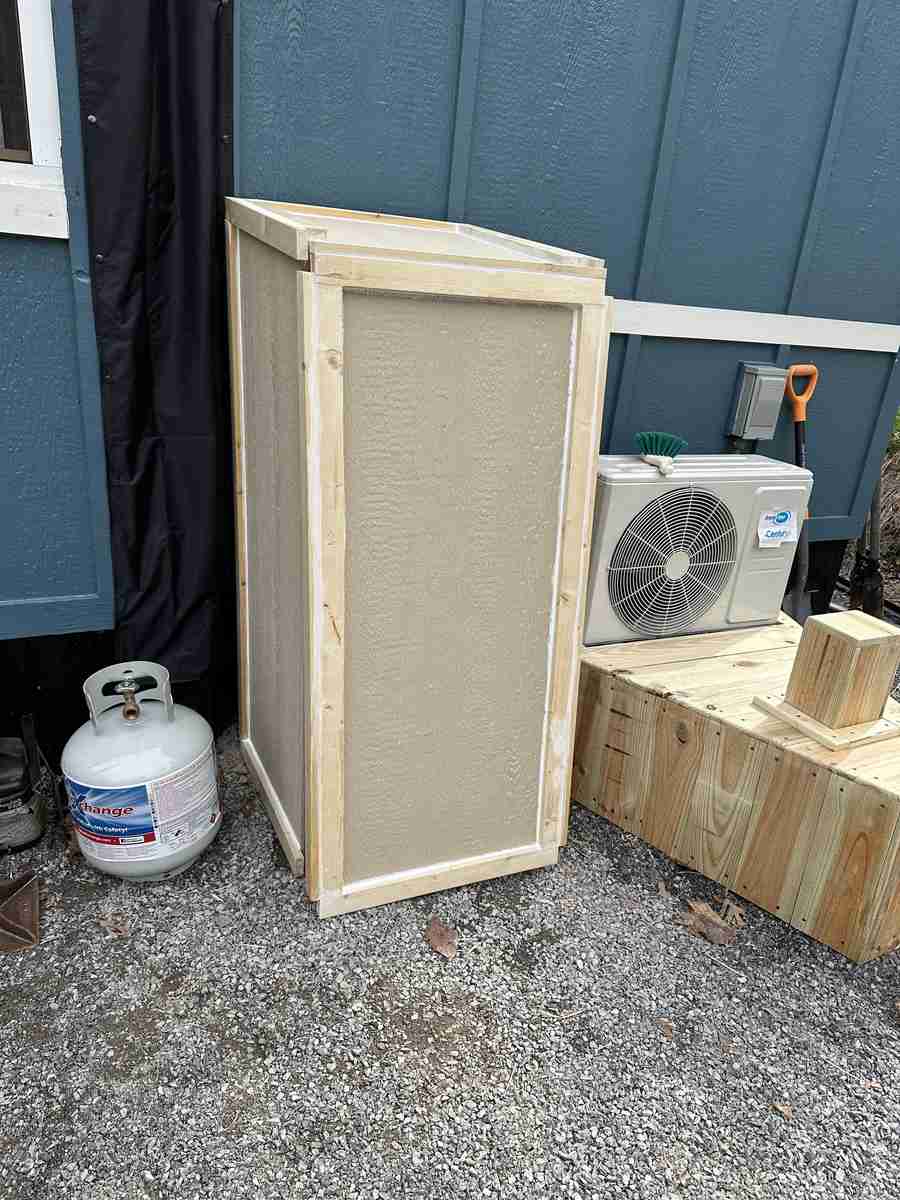 TINY HOME PATIO - Image 19