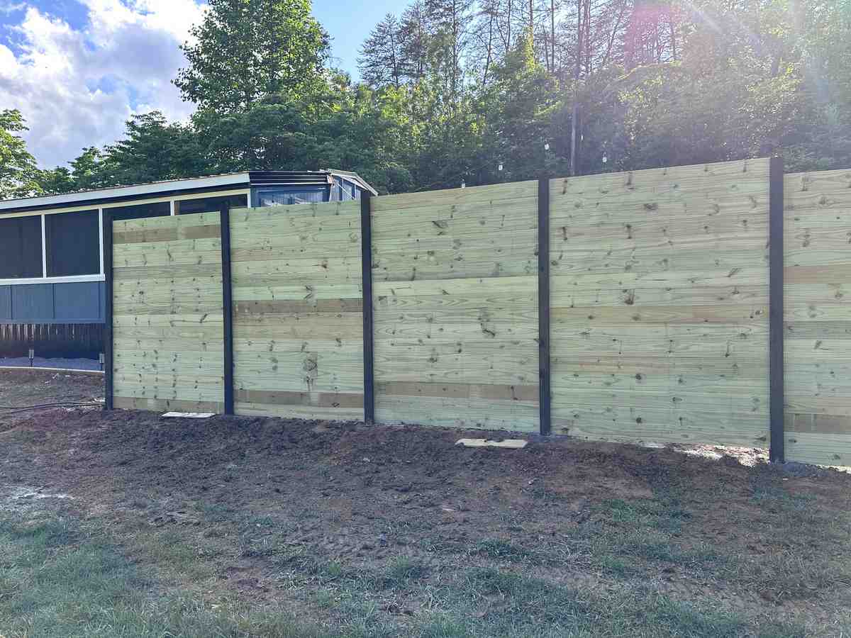 TINY HOME PRIVACY FENCE - Image 7