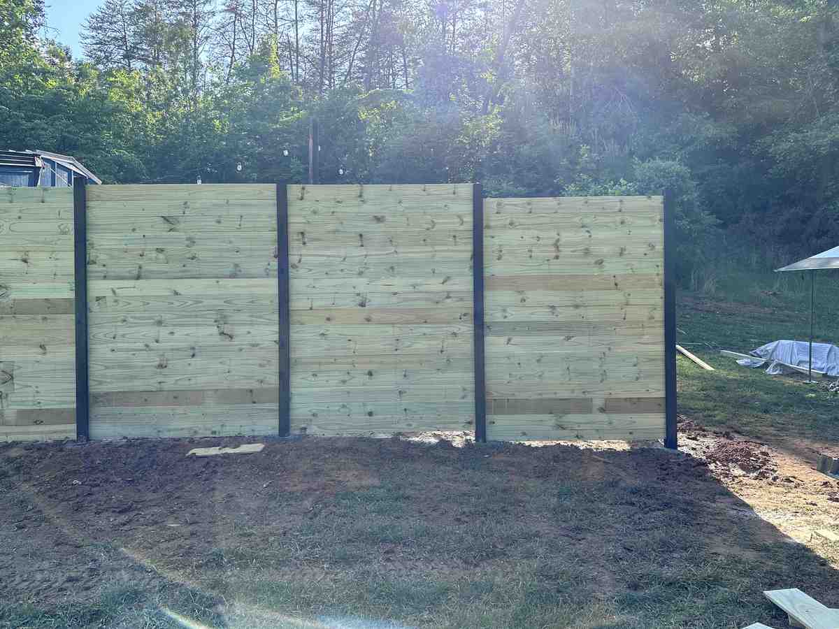 TINY HOME PRIVACY FENCE - Image 12