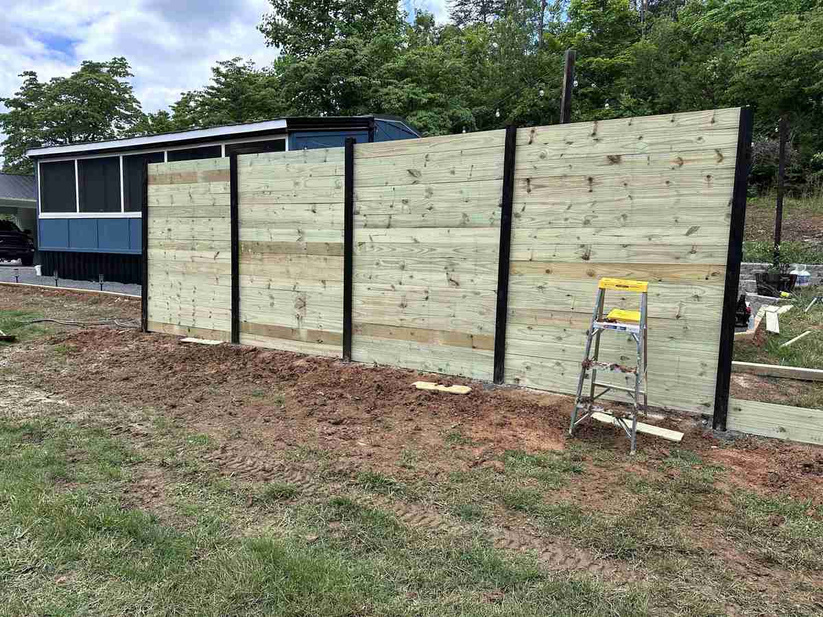 TINY HOME PRIVACY FENCE - Image 13
