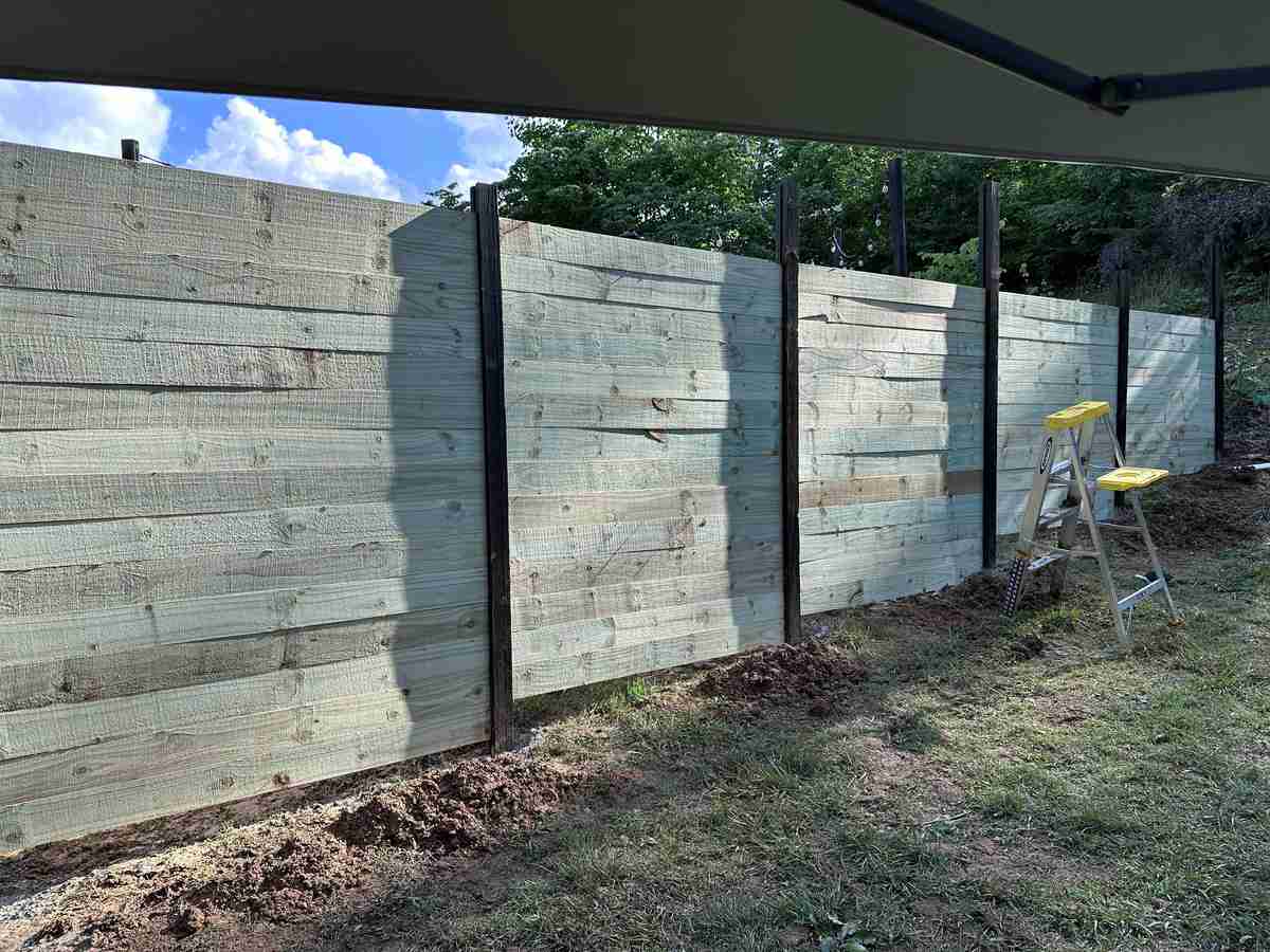 TINY HOME PRIVACY FENCE - Image 19