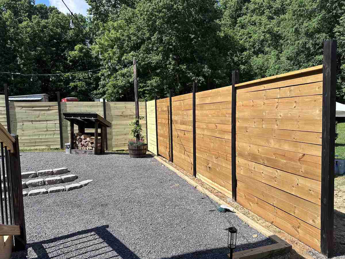 TINY HOME PRIVACY FENCE - Image 40