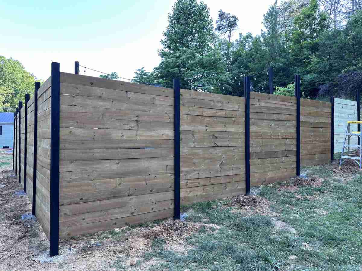 TINY HOME PRIVACY FENCE - Image 44