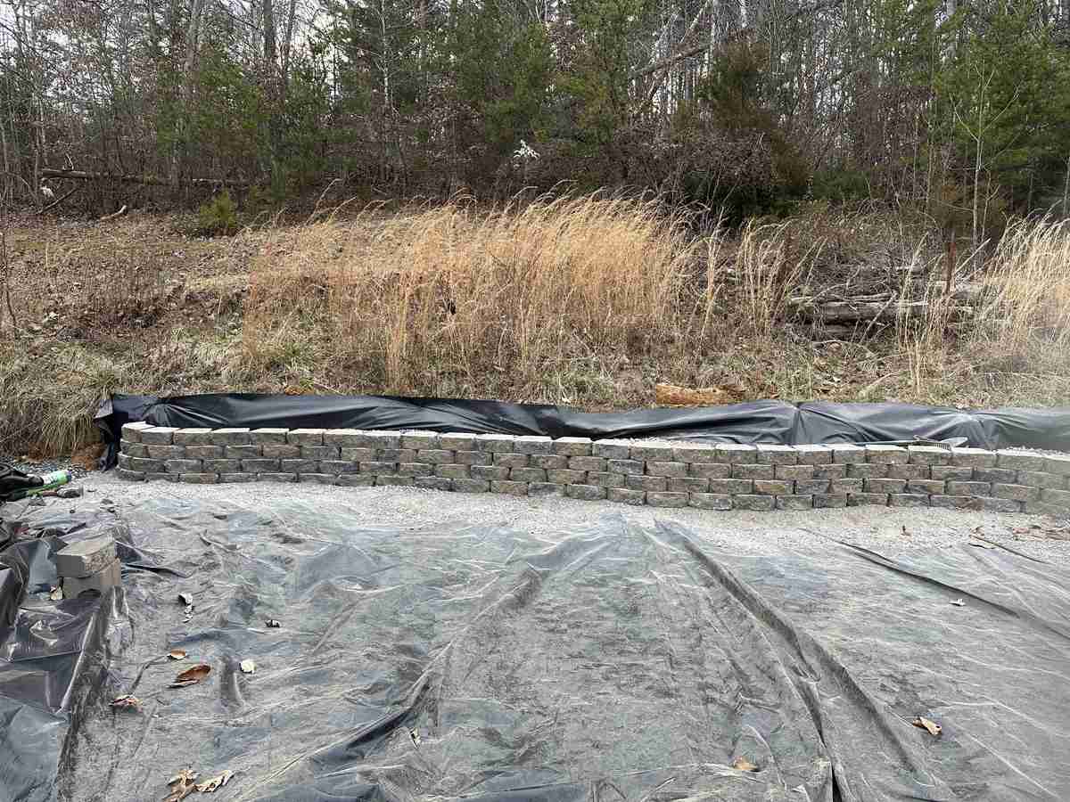 TINY HOME RETAINING WALL - Image 4